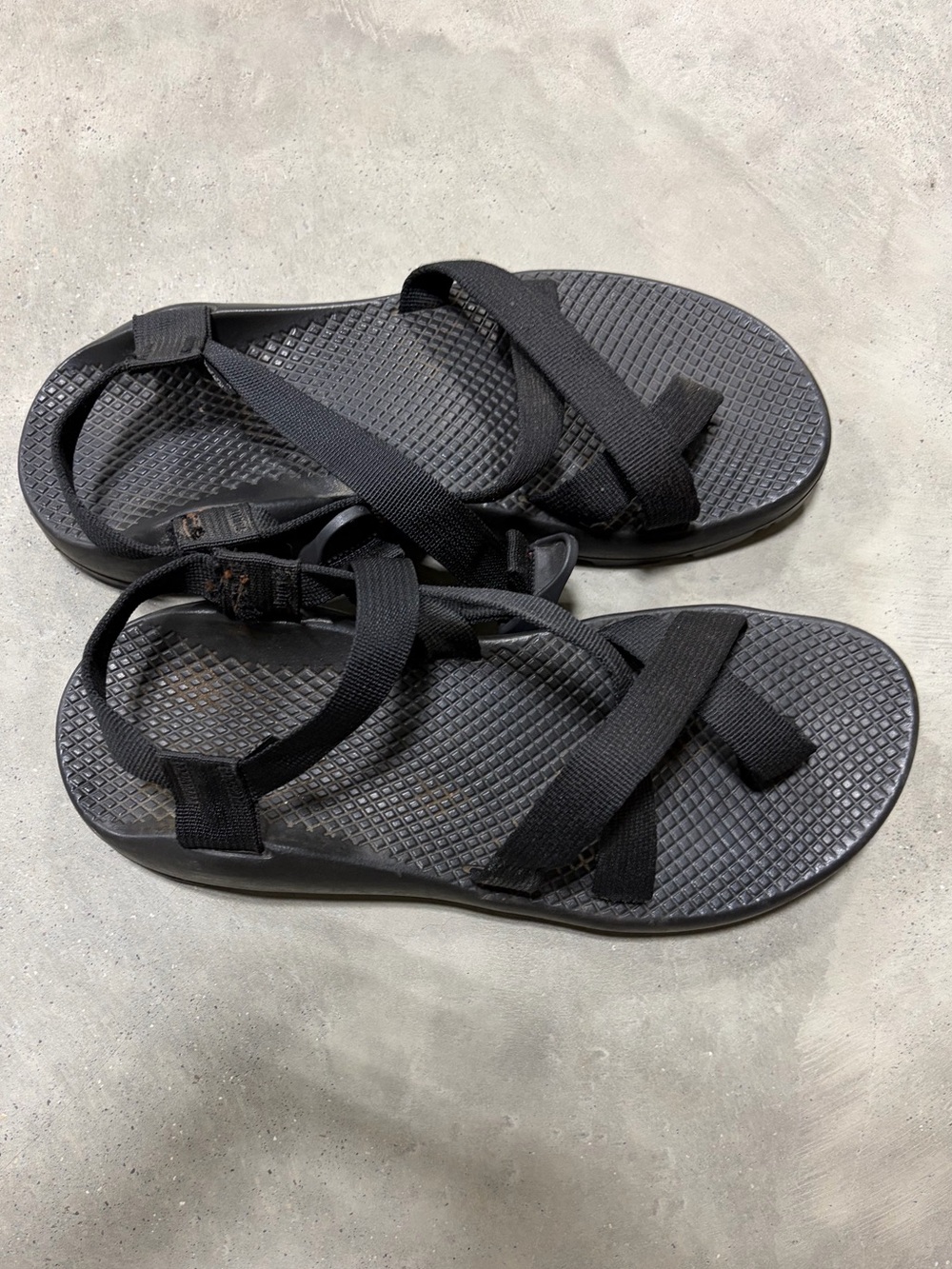Chaco womens black outdoor waterproof hiking sandals size 10 - Picture 2 of 6